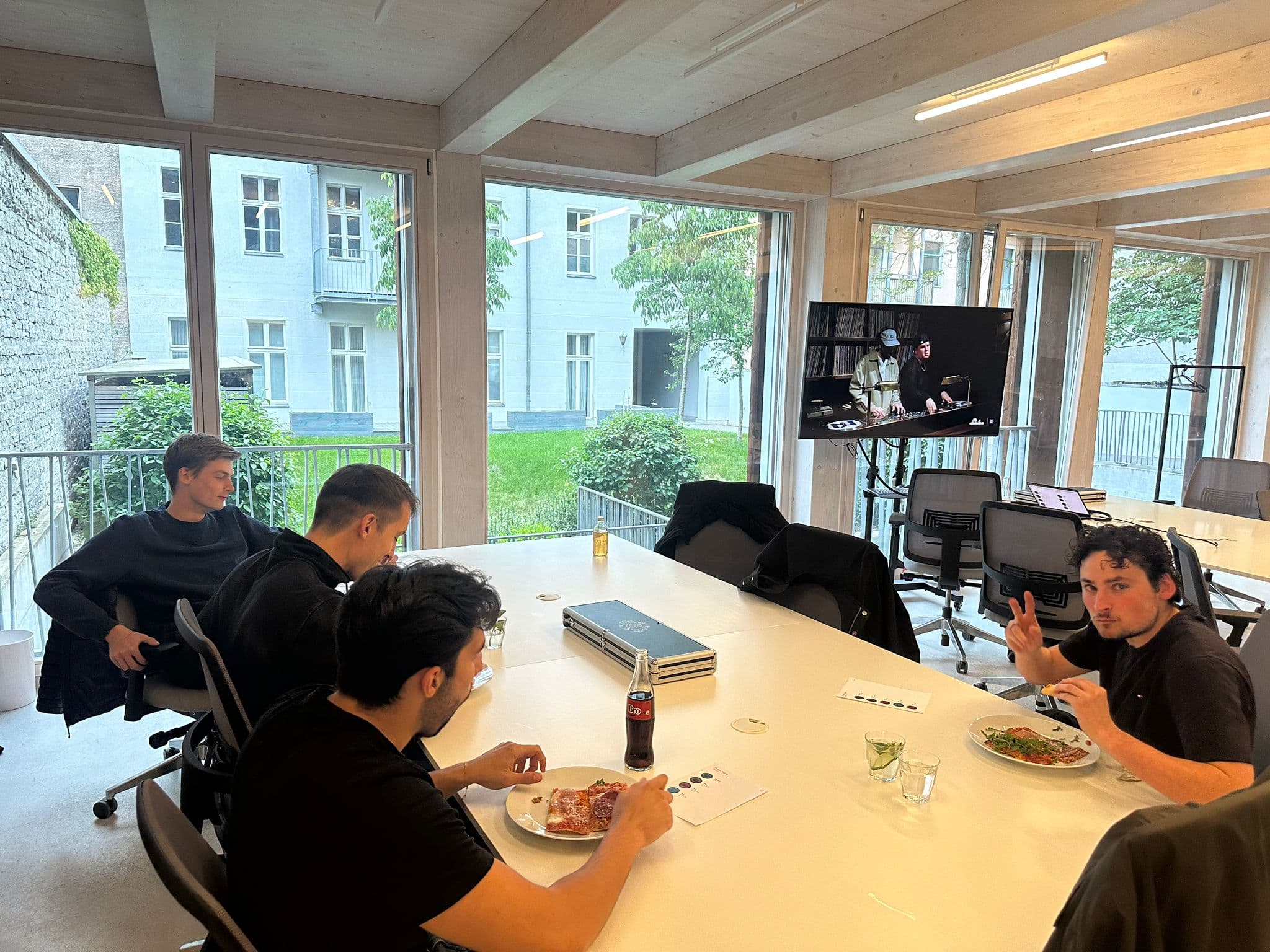 Past event May 15, 2025 photo 2